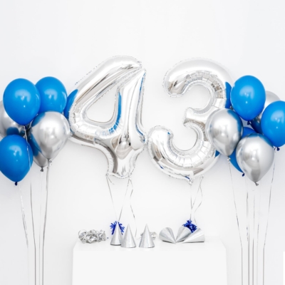 Bukiet balonowy: Blue Accent, napełniony helem Balony na 16 urodziny Szalony.pl - Sklep imprezowy