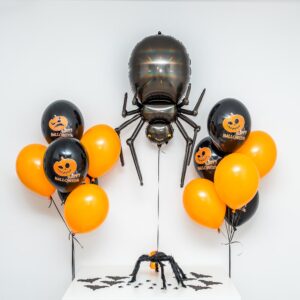 Bukiet balonowy: DARK SPIDER, napełniony helem Balony na Halloween Sprawdź naszą ofertę. Sklep imprezowy Szalony.pl.
