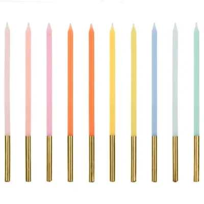 Świeczki – długie gładkie – kolorowe ze złotą końcówką, 14 cm (10 szt.) – Dekoracje imprezowe – Szalony.pl