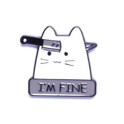 Pin – Kot z nożem w głowie – Prezenty – Szalony.pl