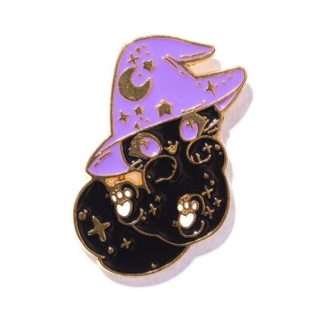 Pin – Kot w kapeluszu czarownicy – Piny – Szalony.pl