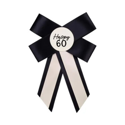 Kotylion urodzinowy – “Happy 60”, kremowo-czarny – Przebrania imprezowe – Szalony.pl
